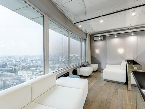 комерційна за адресою Кловський узвіз (Кловський), 7