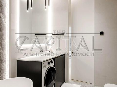 квартира за адресою Буслівська вул., 12
