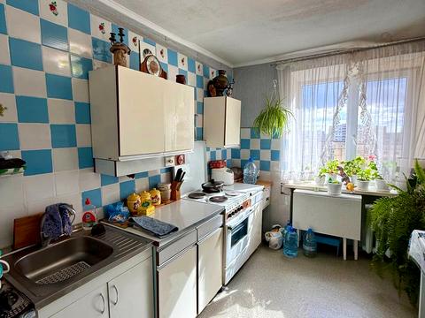 квартира за адресою житловий масив Тополя-3 вул., 8