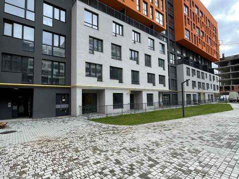 комерційна за адресою Стрийська вул., 45
