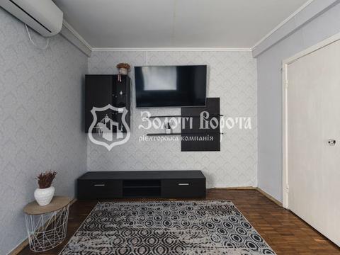 квартира за адресою Івана Микитенка вул., 15