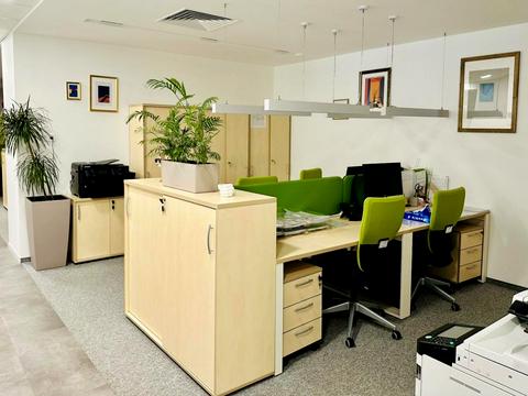 комерційна за адресою Саксаганського вул., 3