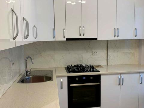 квартира за адресою Олександра Довженка вул., 21а