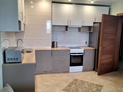 квартира за адресою Ревуцького вул., 54