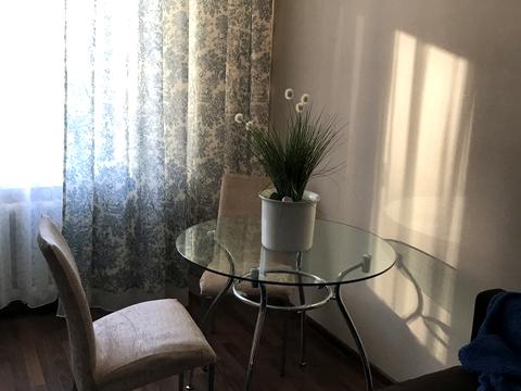 квартира за адресою Милославська вул., 8