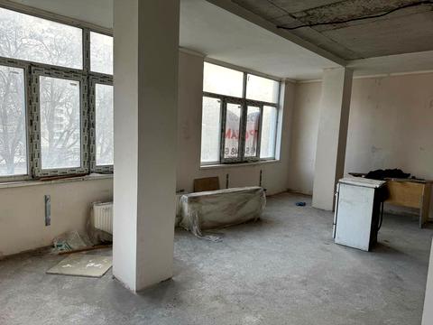 квартира по адресу Степана Бандери ул., 49/1