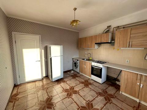 квартира за адресою Зарічанська вул., 11