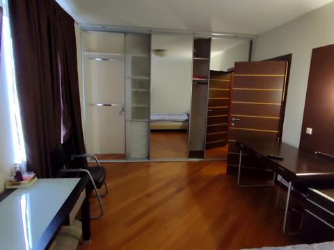 квартира по адресу Никольско-Слободская ул., 2