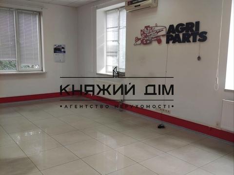 комерційна за адресою Охтирський пров., 3