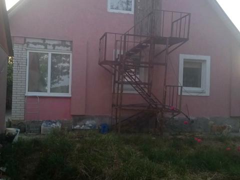 будинок за адресою Франка, 1