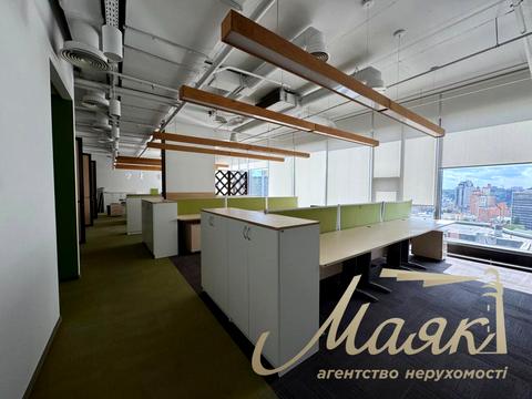 коммерческая по адресу Спортивная пл., 1а