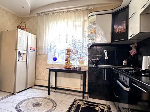 будинок за адресою Комарова, 41