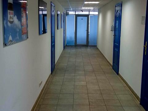 коммерческая по адресу Вацлава Гавела бульв. (Івана Лепсе), 4