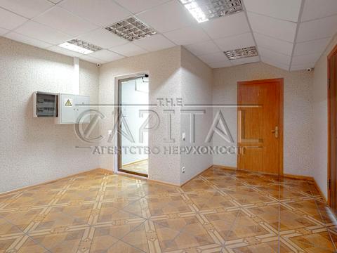 комерційна за адресою Здолбунівська вул., 9