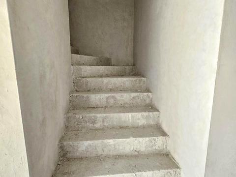 будинок за адресою Крихівці