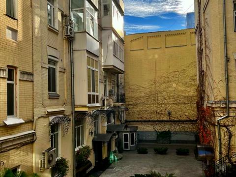 квартира за адресою Євгена Чикаленка вул. (Пушкінська), 21