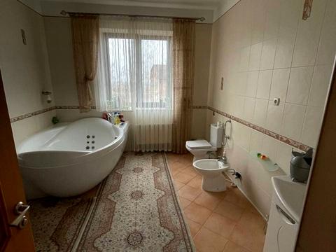 будинок за адресою СЛОВ'ЯНСЬКА, 12