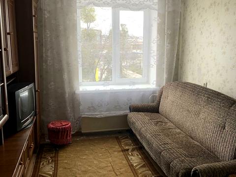 комната по адресу Кулика і Гудачека ул. (Макарова), 42