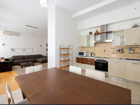 квартира за адресою Київ, Круглоуніверситетська вул., 6