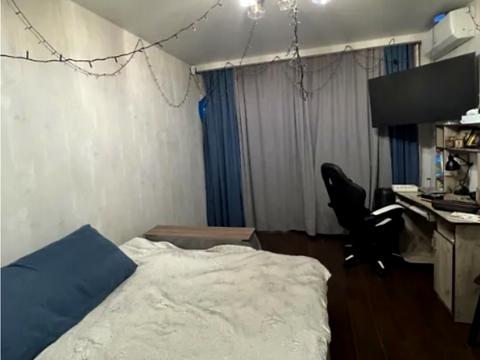 квартира за адресою Дмитра Антоновича бульв., 8