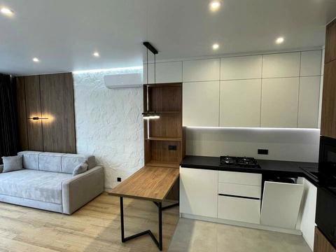 квартира за адресою Героїв Майдану вул., 1