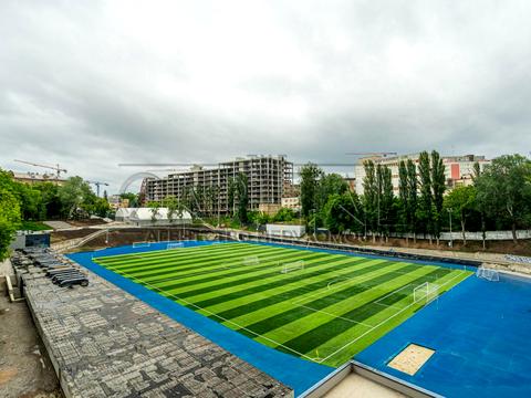 комерційна за адресою Кловський узвіз, 5