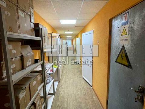 коммерческая по адресу Синеозёрная ул., 7