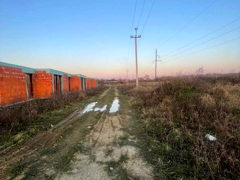 участок по адресу Ризька