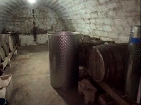 комерційна за адресою Дністровська, 9