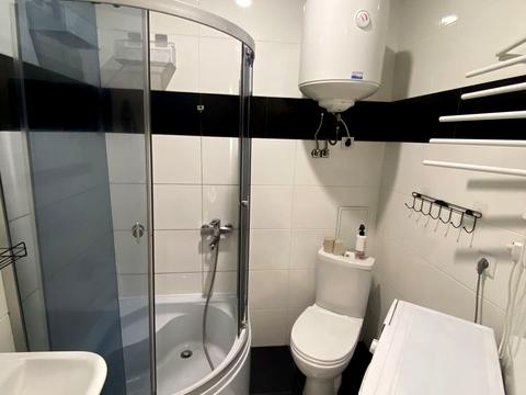 квартира за адресою Зарічанська вул., 11