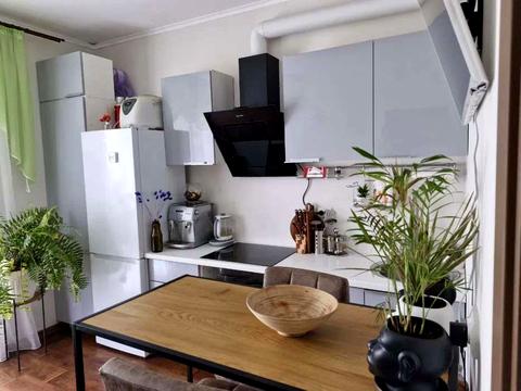 квартира за адресою Ревуцького вул., 54-Б
