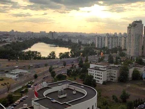 квартира по адресу Владимира Ивасюка просп. (Героїв Сталінграду), 2-Д