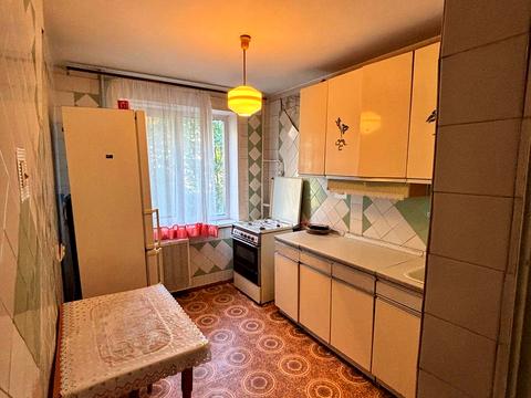 квартира за адресою Андрія Первозванного вул. (Стахурського), 4