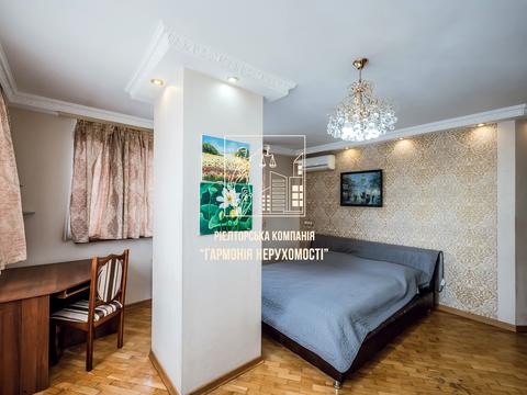 квартира за адресою Вадима Гетьмана вул., 1-Б