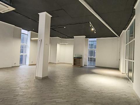 комерційна за адресою Проскурівського підпілля вул., 61