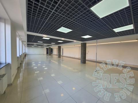 комерційна за адресою Київ, Тараса Шевченка бульв., 35