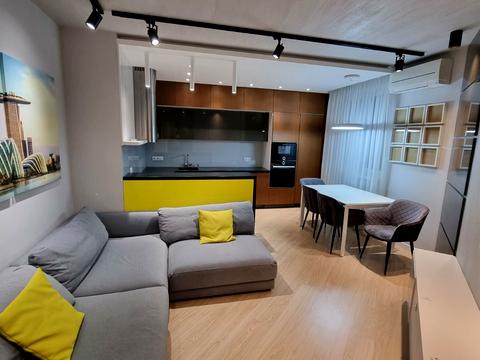 квартира за адресою Патріарха Мстислава Скрипника вул., 40