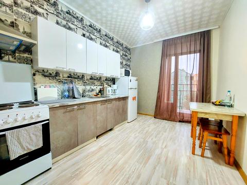 квартира за адресою Регенераторна вул., 4