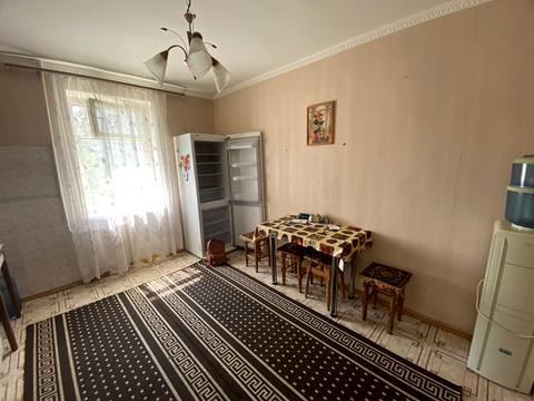 квартира за адресою Галини Петрової вул., 5