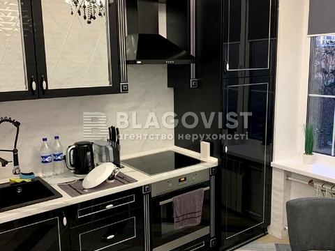 квартира за адресою Михайла Грушевського вул., 34/1