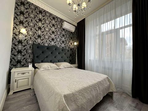 квартира за адресою Круглоуніверситетська вул., 13
