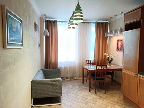 квартира за адресою Регенераторна вул., 4 к1-9