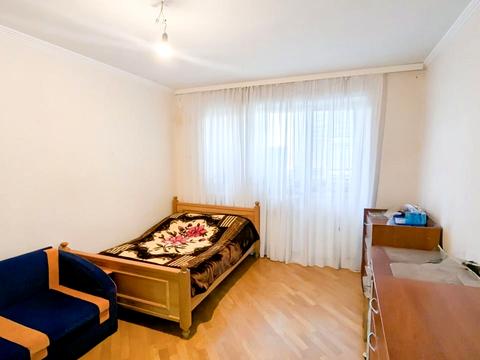 квартира за адресою Жовтнева, 7
