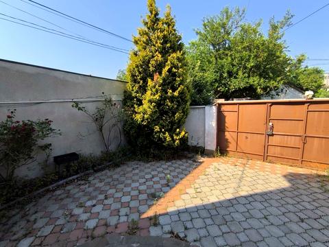дом по адресу Ефима Геллера ул. (Жовтневої Революції), 5