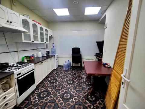 комерційна за адресою Павла Зеленого вул. (Коблевська), 43