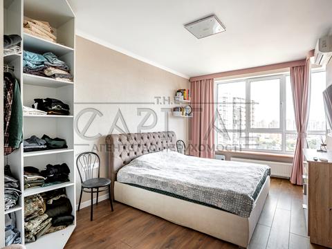 квартира за адресою Зарічна вул., 3-А