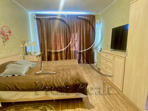 квартира за адресою Сергія Данченка вул., 1