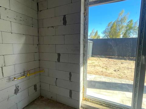 дом по адресу Успішна, 4