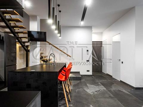 будинок за адресою Квітки Цісик вул. (Гамарника)