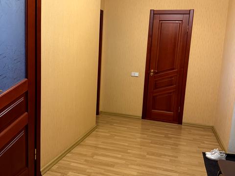 квартира за адресою Верховної Ради бульв., 14-Б
